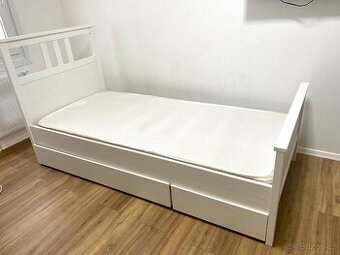 Bila postel ikea Hemnes