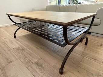 PĚKNÝ BYTELNÝ STŮL