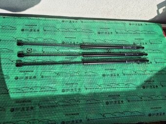 plynová podpěra zavazadlového prostoru (černá pístnice) Škod