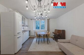 Prodej bytu 3+kk a 1+kk (85 m²), Klatovy, Domažlická ul.