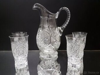 Karafa a 4x sklenice
