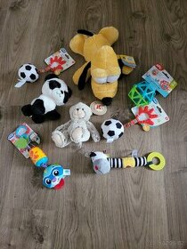 nové hračky, kousátka, chrastítka, plyšáci