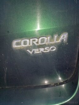 Toyota Corolla verso zadní světla