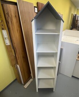 Regál do dětského pokoje