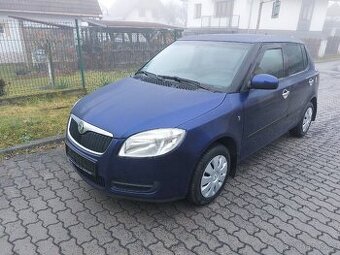 Škoda Fabia 1.4 63kW málo km, nová STK