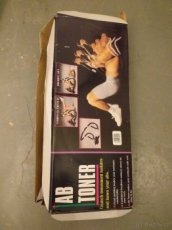 Stroj na cvičení AB TONER