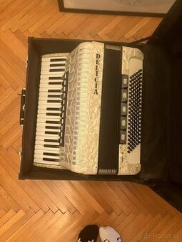 akordeon Chorál 24