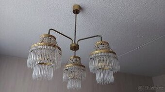 Křišťálový lustr