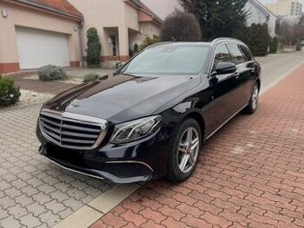 MECEDES BENZ E220 D, 143 kW, 2017, Elegance, 100% servis