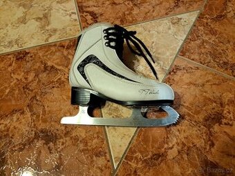 BRUSLE SULOV CINDY, KVALITNÍ NEREZOVÝ NŮŽ,SKVĚLÁ CENA