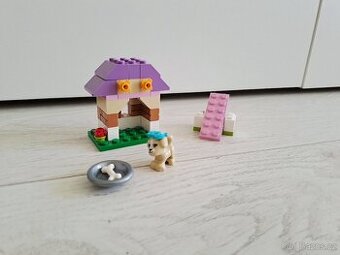 LEGO Friends 41025 - Hrací domek pro štěňátko