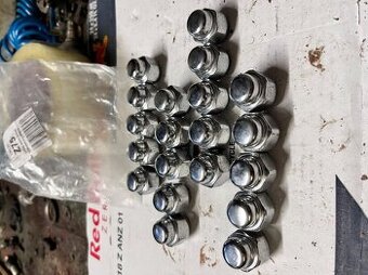 20x matice matky Mazda CX5