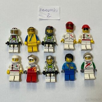 Lego figurky Sada Závodníci 2