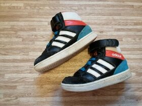 Kotníkové Adidas vel. 25