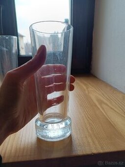 Skleničky Becherovka i s měrkou 4ks