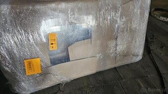 Plastová hnědá 5-ti komorová okna