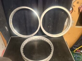 Rafky Acront Borrani