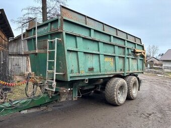 Návěs plus rozmetadlo mega 20