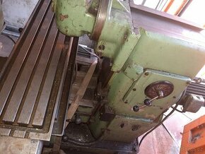 Frézka univerzální Tos FA 3U   FA3U