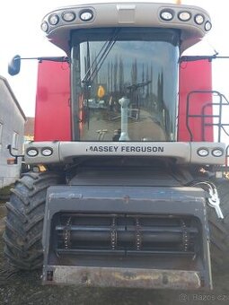 Kombajn Massey Ferguson