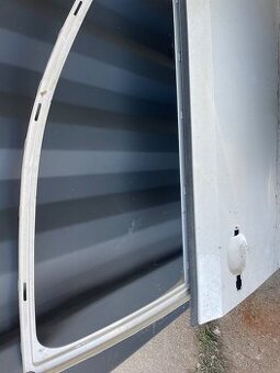 Škoda Citigo pravé přední dveře