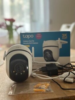 Bezpečnostní kamera