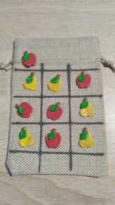 Piškvorky pac man, kytičky, berušky....