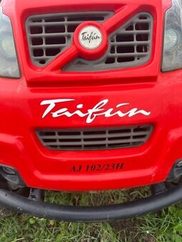 Prodám zahradní trakturek 4x4 Srarjet