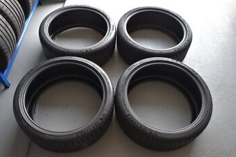 Michelin Pilot Sport 4S - 245 35 ZR20 - 4ks