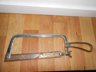 Starožitná pilka na kosti DOHNAL + COMR celková délka 34cm