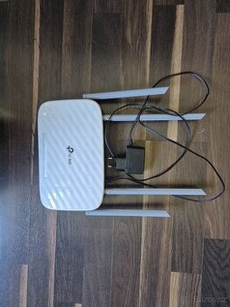 TP-LINK Archer C50 WiFi router