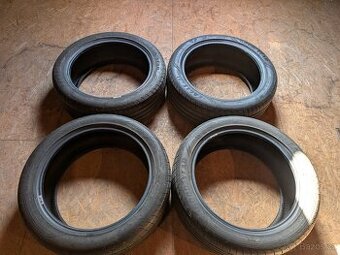 Goodyear Eagle F1 235/45 R18 letní