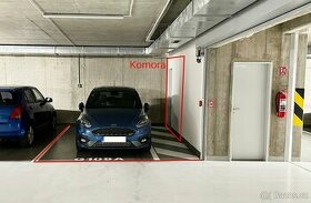 Pronájem parkovacího stání v garáži pro auto i motorku + kom - 1