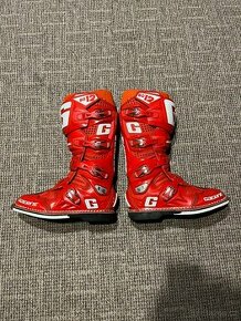 2x Motokrosové boty Gaerne SG 12, Sidi Crossfire, vel. 44