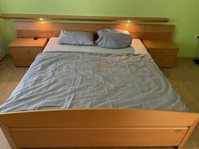 postel do ložnice+ skříň