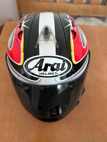 Helma na motocykl ARAI RX-7 GP