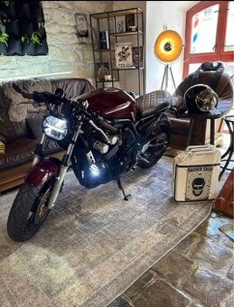 Yamaha FZ6 Fazer Custom Cafe Racer