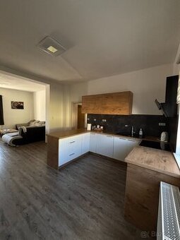 Prodej bytu 3+kk 80m² Bratří Čapků, Nejdek