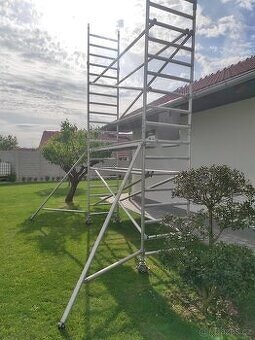 Hliníkové lešení pojízdné UTS SALES and REPAIRS LTD