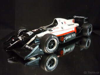 Indy Racing Team Formule Maisto 1/18