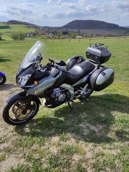 Suzuki v-strom 1000