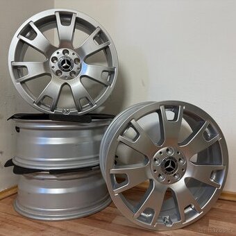 DVOUROZMĚRNÉ MERCEDES GLK 5x112 R19 ET47/52 66,6mm