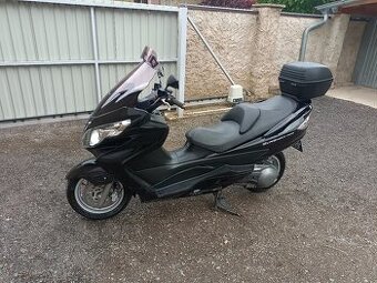 Suzuki Burgman 400i Cz doklady v ceně