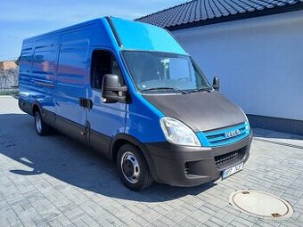 IVECO DAILY MAXI 3.0TDI 130KW REZERVACE DO 2.6.