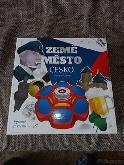 Elektronická hra Země město
