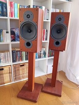 Wharfedale Diamond 9.3