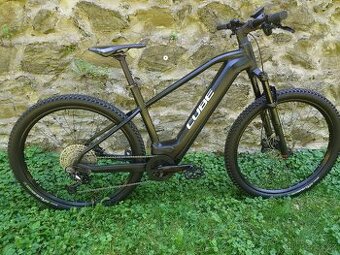 Elektrokolo Cube reaction hybrid SL 750, 680 km