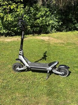 Elektrokoloběžka Joyor LuxeRider 3200W