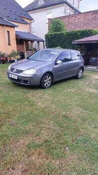 Vw golf 5 1.4 59kw (BUD)