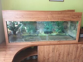 Akvárium 300l
